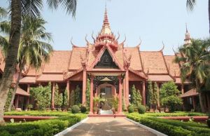Via mylusciouslife.com - phnom-penh-national-museum-cambodia.jpg